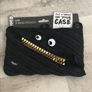 Pencil case with sip up face never used very cheap
